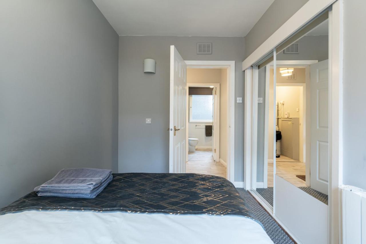 Two Bedroom Ground Floor Flat Bridge of Allan Buitenkant foto